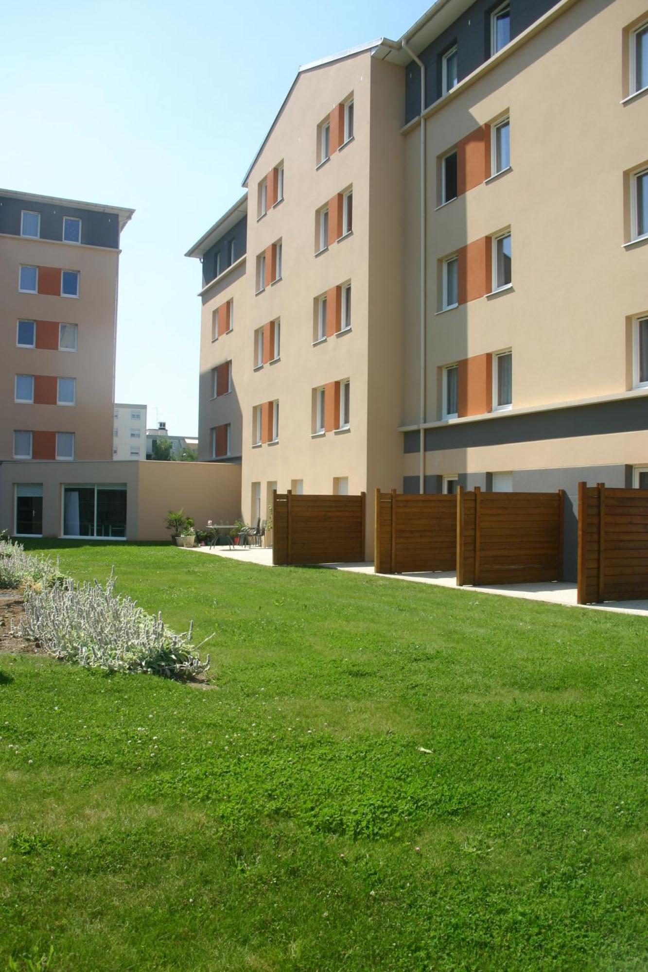 Sejours & Affaires Caen Le Clos Beaumois Exterior foto
